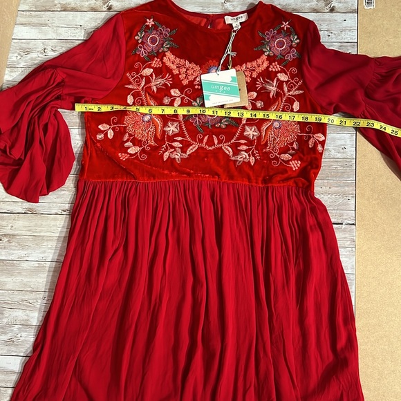 Umgee Women Velvet Shift Mini Dress Red Small Size Embroidered Party Christmas - Picture 7 of 11